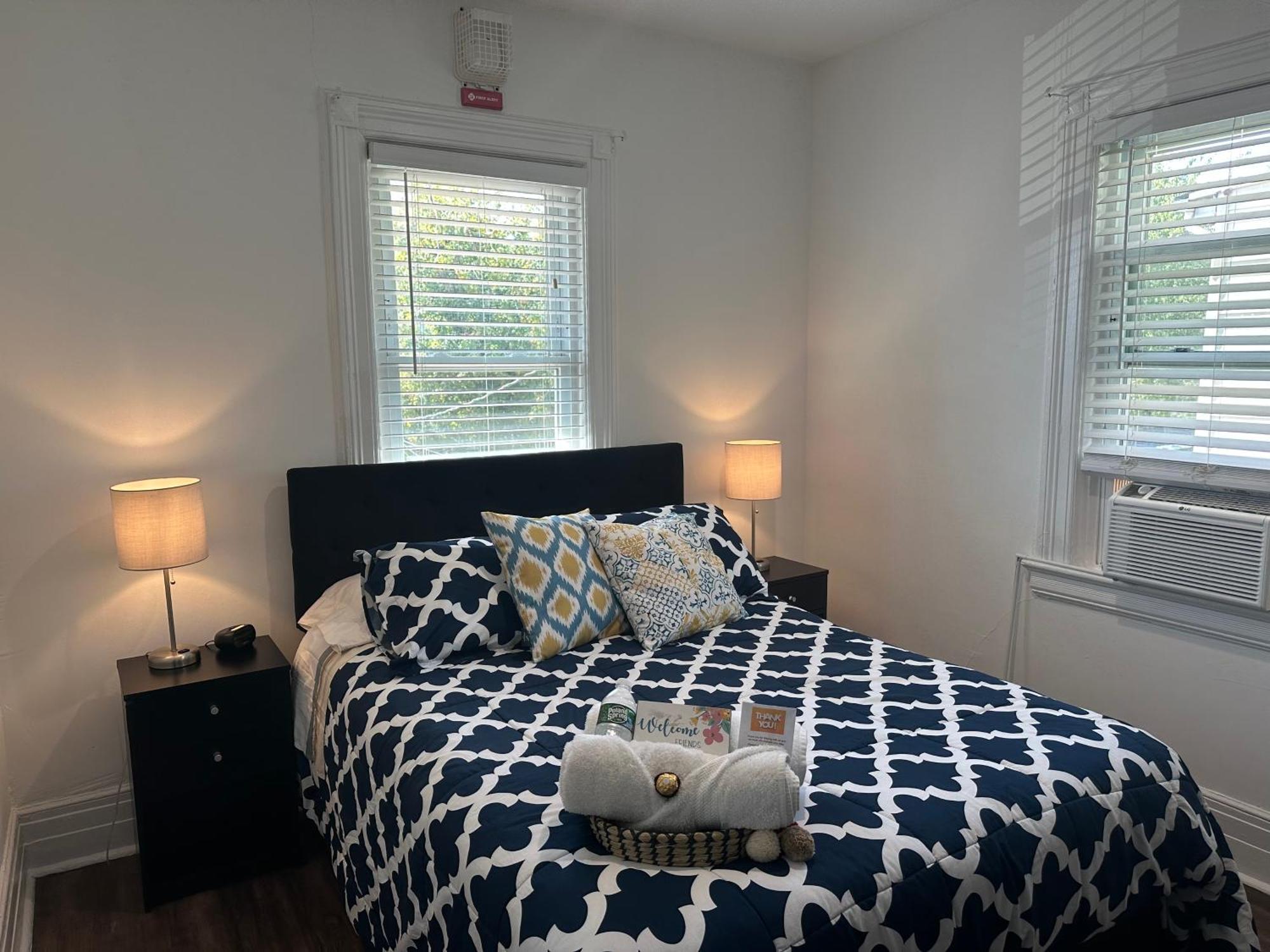 Cozy Private Bedrooms Kitchen Wifi Englewood Exterior foto